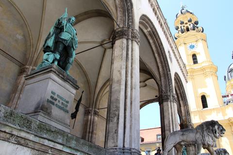 Feldherrnhalle (Field Marshals' Hall)