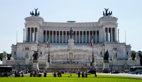 Victor Emmanuel II National Monument (Altare della Patria)