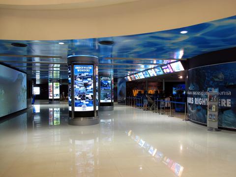 SEA LIFE Bangkok Ocean World