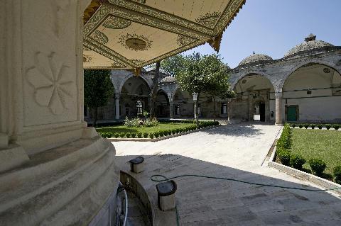 Rustem Pasha Mosque